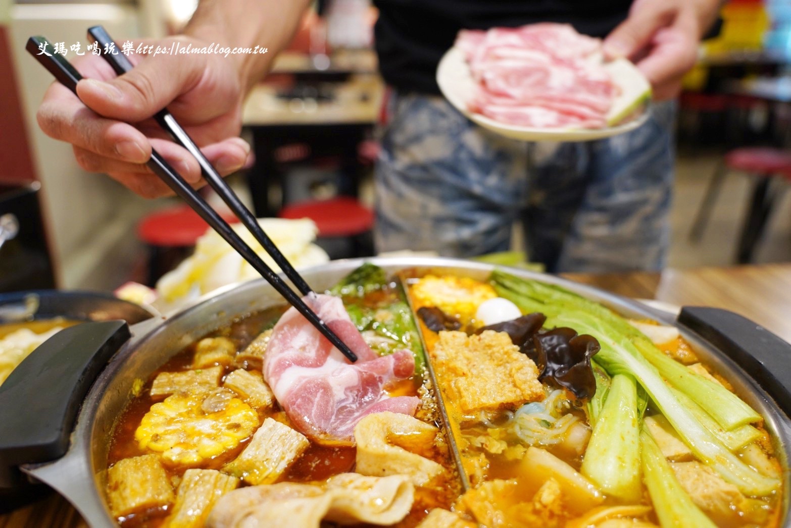 山羊城全羊館羊肉爐,羊肉爐,薑母鴨,泡菜鍋,三重美食,新北美食,山羊城,全羊館,台灣小吃,鍋物,羊三層肉,山羊城羊肉爐 山羊城全羊館羊肉爐,羊肉爐,薑母鴨,泡菜鍋,三重美食,新北美食,山羊城,全羊館,台灣小吃,鍋物,羊三層肉,山羊城羊肉爐