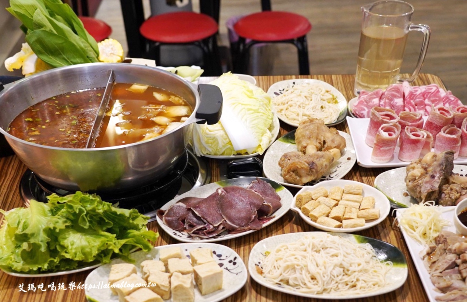 山羊城全羊館羊肉爐,羊肉爐,薑母鴨,泡菜鍋,三重美食,新北美食,山羊城,全羊館,台灣小吃,鍋物,羊三層肉,山羊城羊肉爐 山羊城全羊館羊肉爐,羊肉爐,薑母鴨,泡菜鍋,三重美食,新北美食,山羊城,全羊館,台灣小吃,鍋物,羊三層肉,山羊城羊肉爐