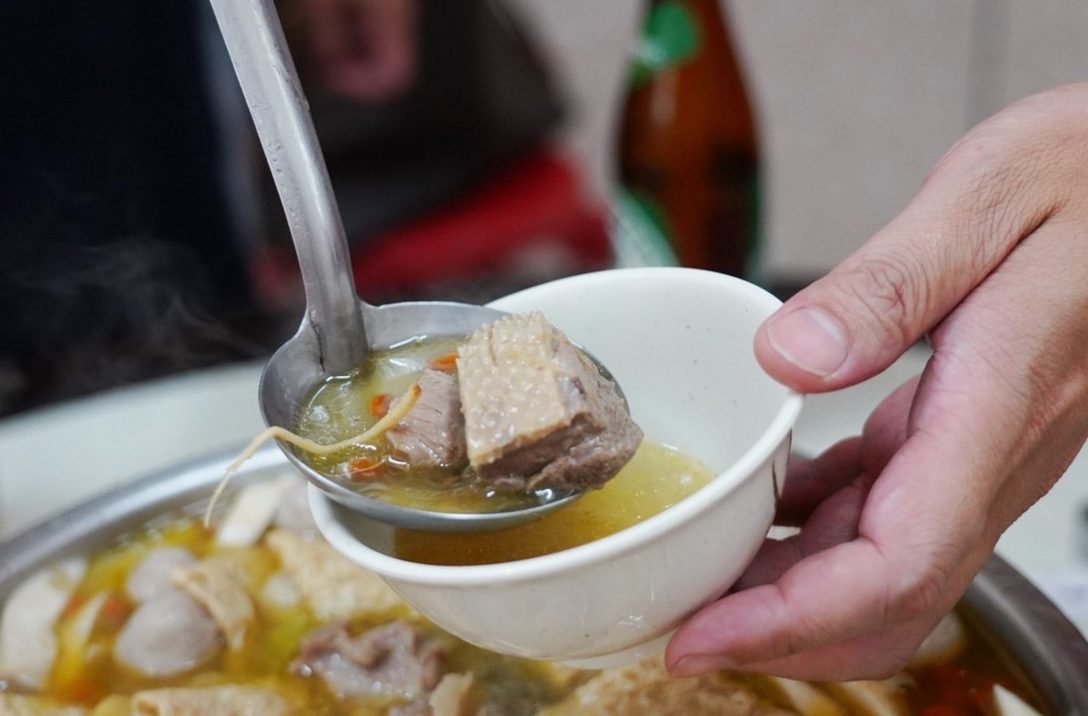 曾家薑母鴨