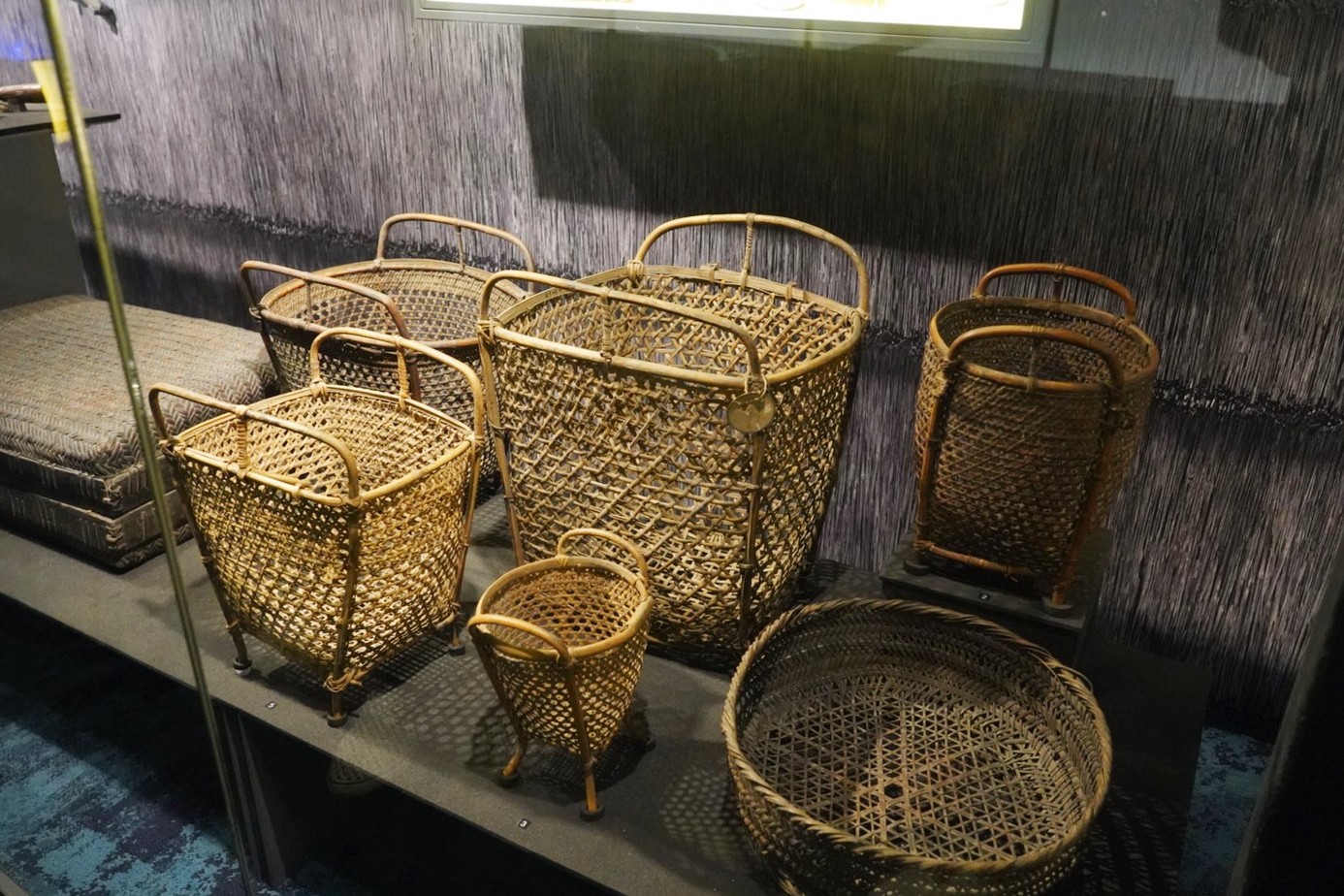 台灣博物館,台北好玩,台北景點,恐龍展,水怪,百年對話,親子景點