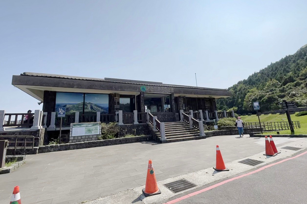 台北景點,陽明山,免費景點,冷水坑,牛奶湖,登山,菁山吊橋 台北景點,陽明山,免費景點,冷水坑,牛奶湖,登山,菁山吊橋