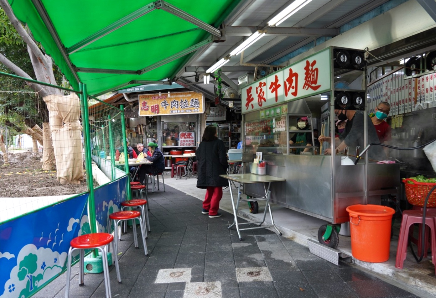 台北美食,北投美食,北投市場,志明牛肉麵,紅燒牛肉麵,清燉牛肉麵,台灣小吃,滷味,牛肉麵 台北美食,北投美食,北投市場,志明牛肉麵,紅燒牛肉麵,清燉牛肉麵,台灣小吃,滷味,牛肉麵