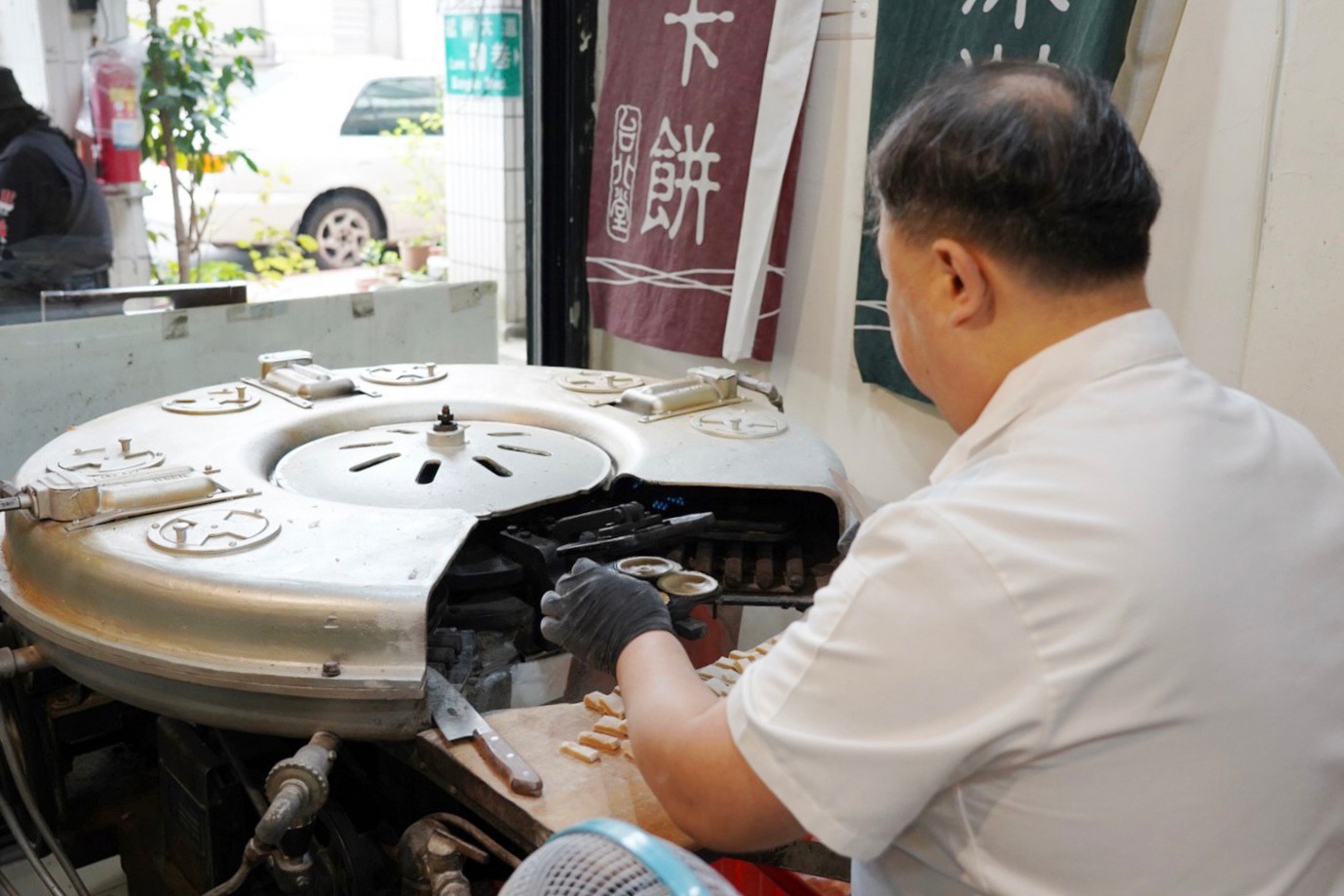 台北堂餅行摩那卡本舖
