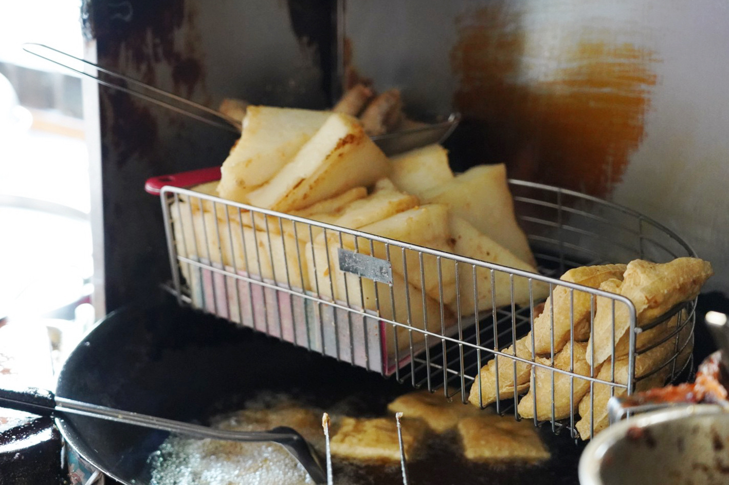 阿杏臭豆腐,桃園美食,大溪美食,臭豆腐,台灣小吃,芋粿巧,蘿蔔糕