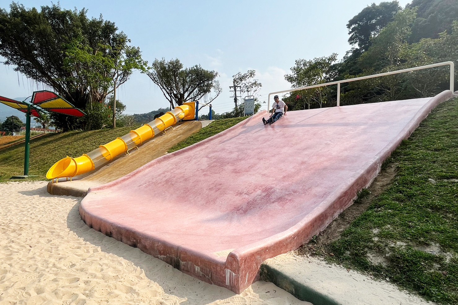 新店百年渡船,新店擺渡,划船,坐船,灣潭遊戲區公園,新北景點,親子景點,碧潭好玩,新店碧潭