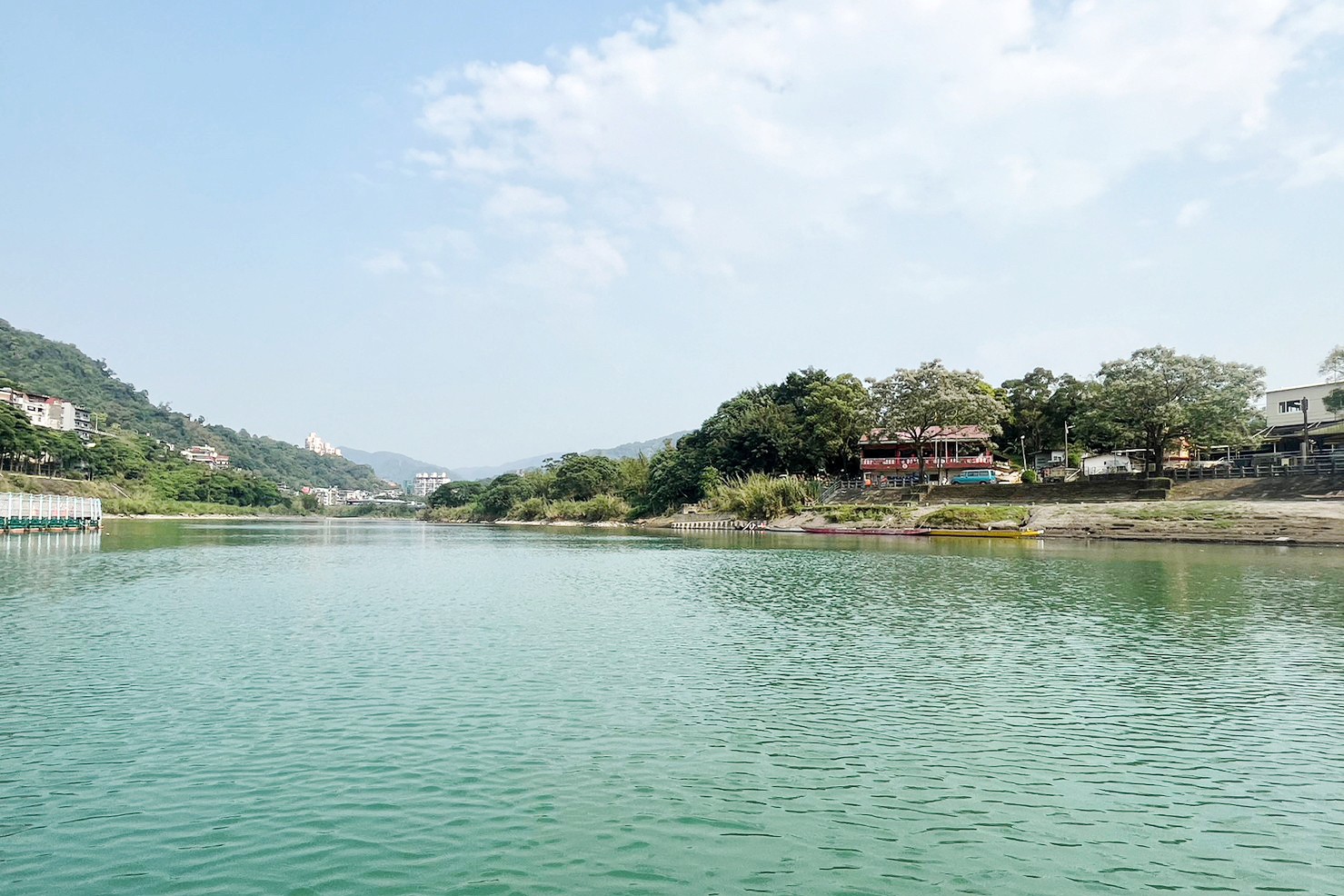 新店百年渡船,新店擺渡,划船,坐船,灣潭遊戲區公園,新北景點,親子景點,碧潭好玩,新店碧潭