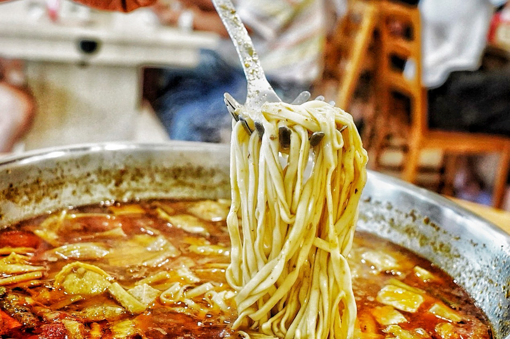 老余牛家莊