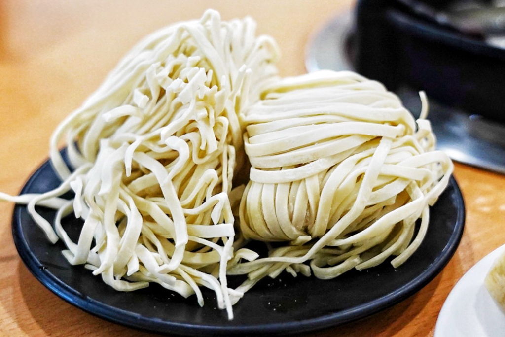 老余牛家莊