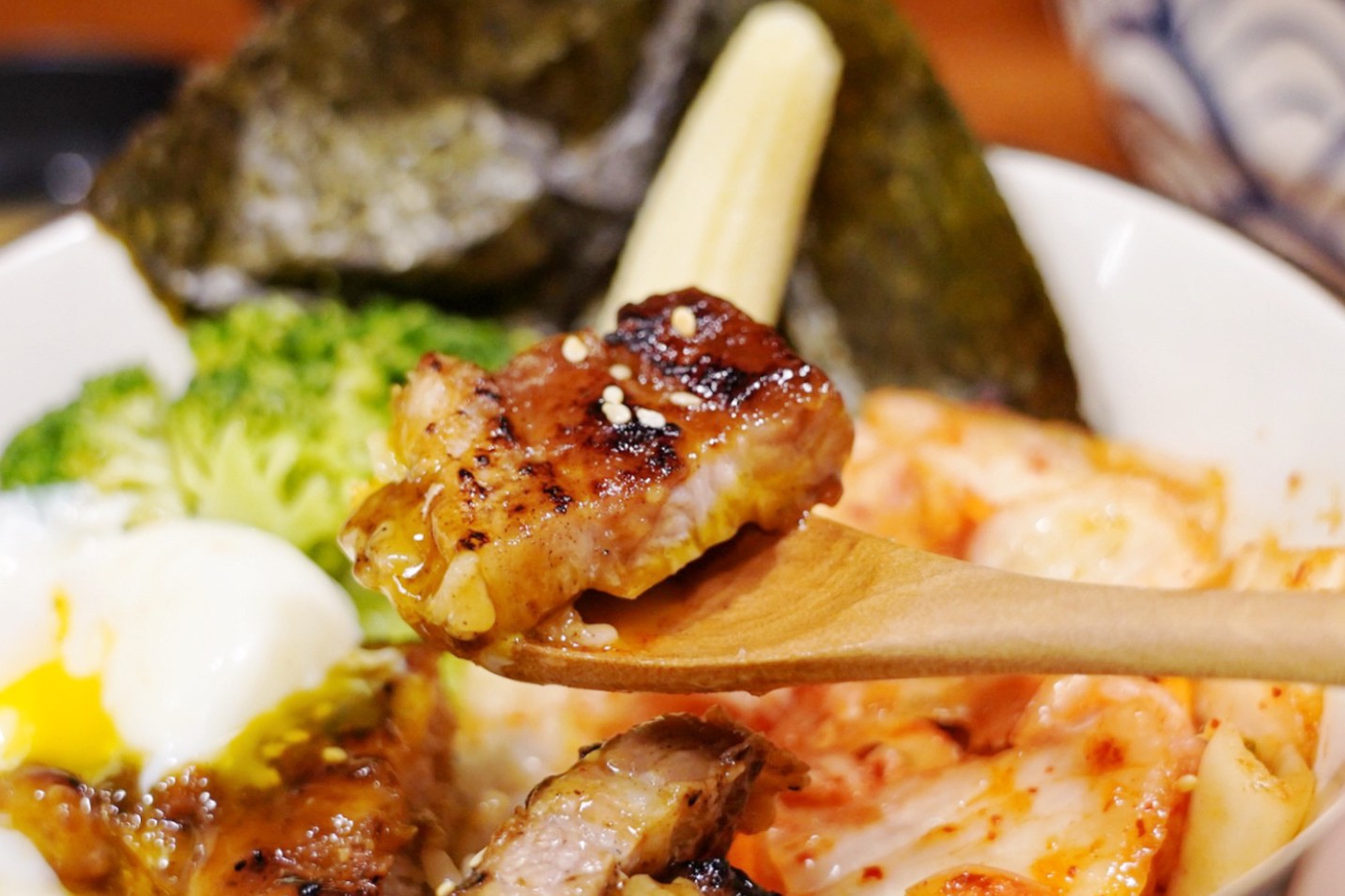 台北美食,士林美食,丼飯,勝魂丼飯專門店,日式料理,日式丼飯,燒肉丼飯,咖喱飯,天婦羅丼、咖哩招牌飯、炙燒厚切豚丼、吃到飽