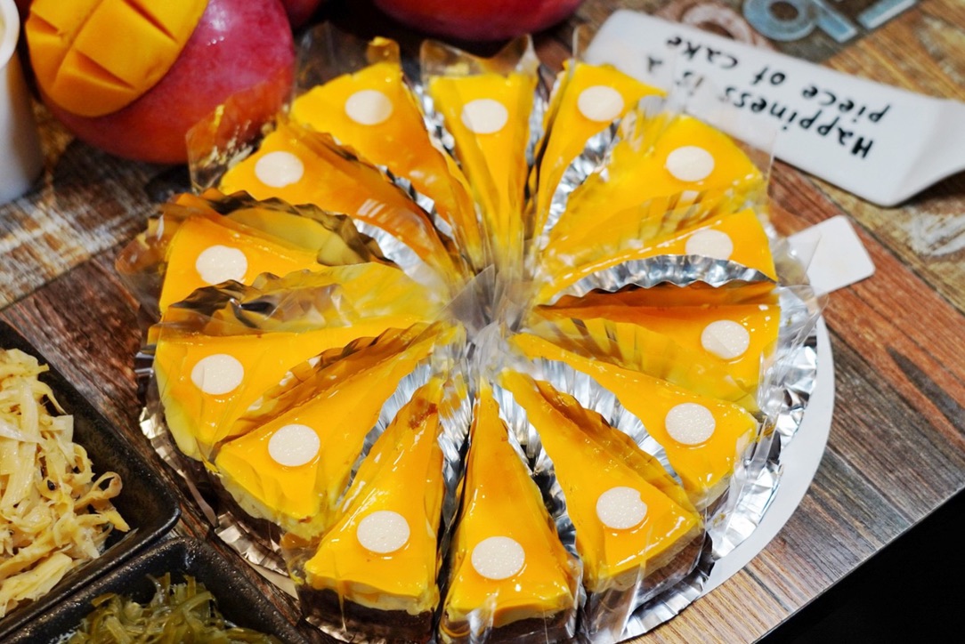 中壢美食,中壢吃到飽,山禾堂拉麵,拉麵吃到飽, 芒果吃到飽,鳳梨,日式拉麵,豚骨拉麵,醬油拉麵,吃到飽 中壢美食,中壢吃到飽,山禾堂拉麵,拉麵吃到飽, 芒果吃到飽,鳳梨,日式拉麵,豚骨拉麵,醬油拉麵,吃到飽