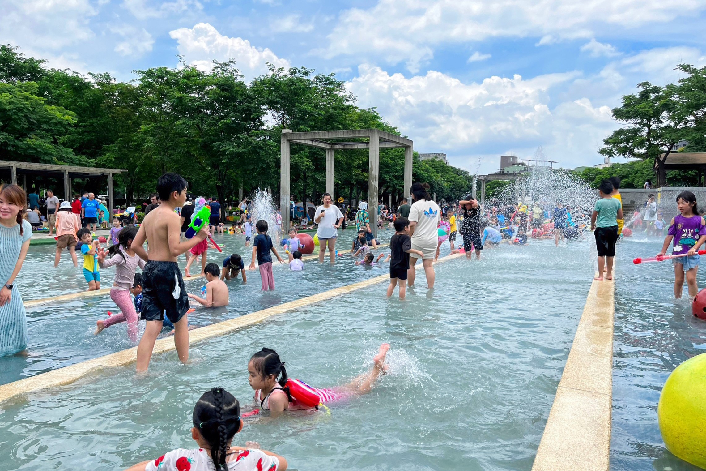 鶯歌陶瓷博物館水廣場