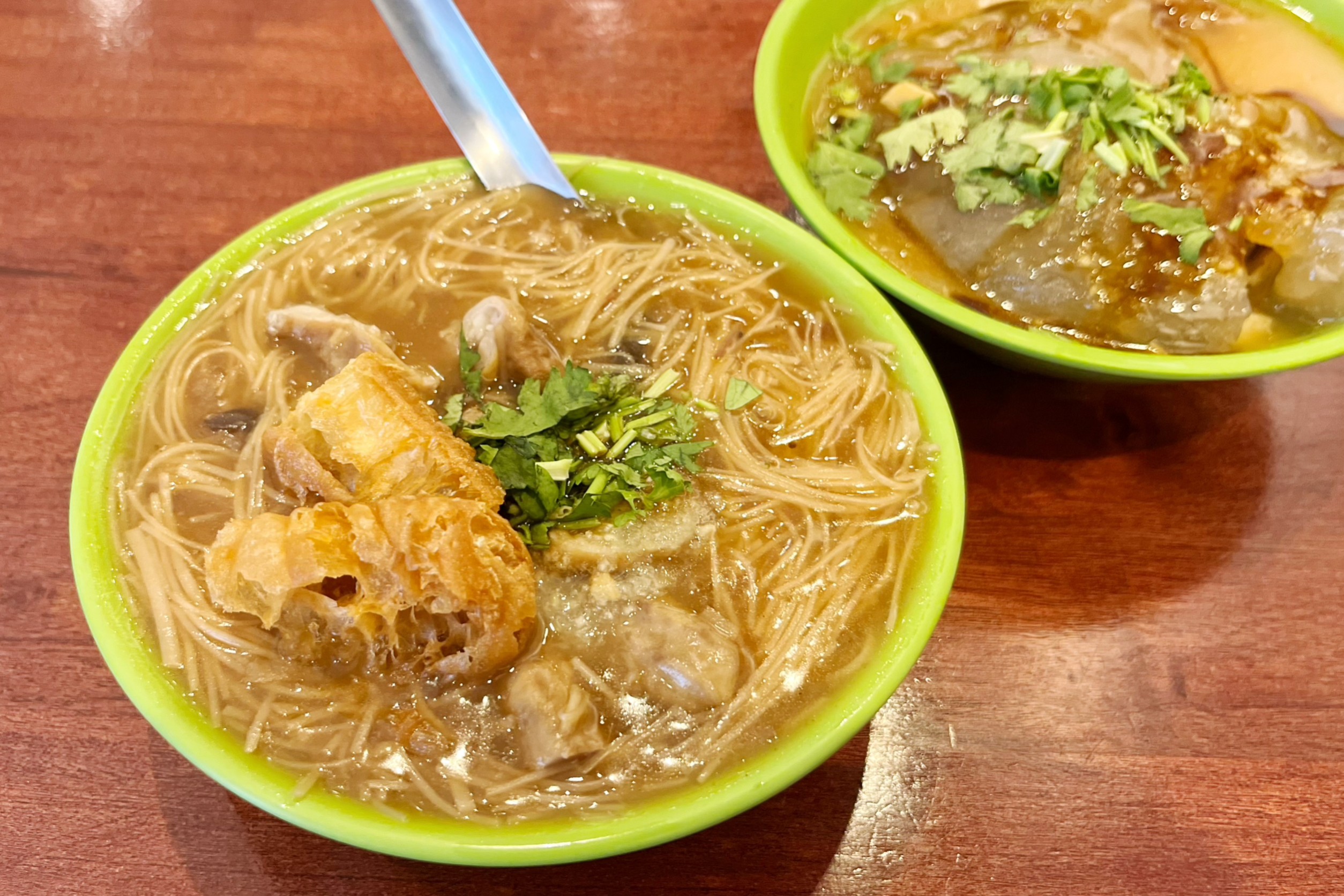 阿燁紅麵線桃鶯店,阿燁紅麵線,麵線,肉圓,台灣小吃,