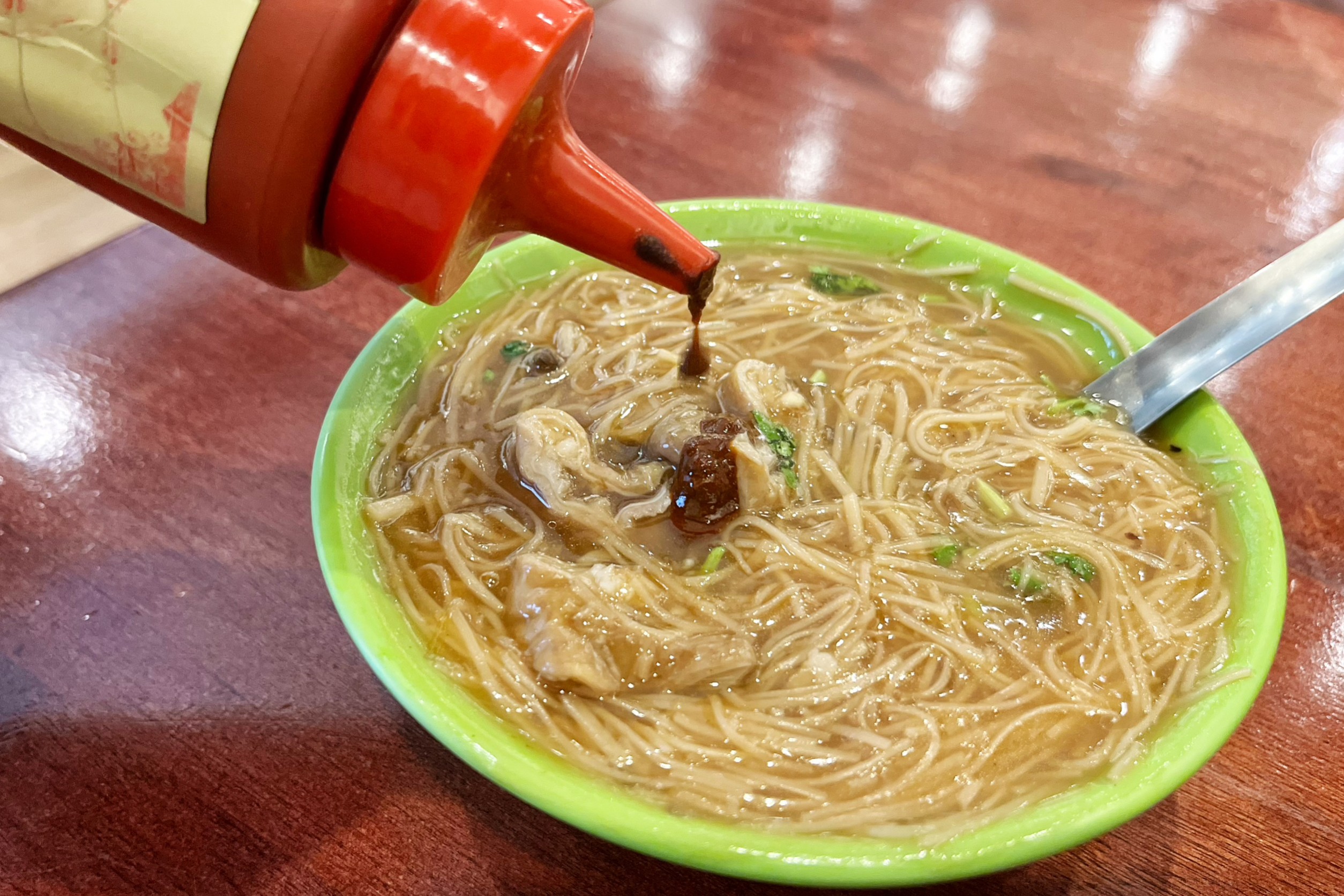 阿燁紅麵線桃鶯店,阿燁紅麵線,麵線,肉圓,台灣小吃,