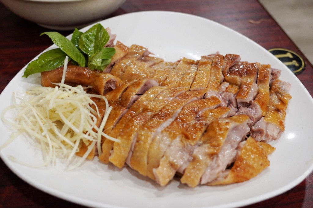 新北美食,台灣小吃,切盤鵝肉,台北美食,林口美食,林口小吃,金棧鵝肉店,煙燻鵝肉,鵝肉麵,鴨血豆腐,