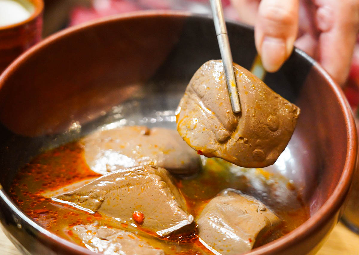 蟳鮮屋桃園藝文店,大沙公,活體海鮮,桃園美食,聚餐,海鮮拼盤,海鮮鍋物,泰式鍋物,牛小排,日本A5和牛、美國prime牛小排、美國prime肋眼牛、美國prime霜降牛、西班牙Bellota伊比利豬、羊嫩肩、台灣豪野鴨、台灣手切雞柳、台灣東寶黑豬肉、台灣活菌松阪豬,美食 蟳鮮屋桃園藝文店,大沙公,活體海鮮,桃園美食,聚餐,海鮮拼盤,海鮮鍋物,泰式鍋物,牛小排,日本A5和牛、美國prime牛小排、美國prime肋眼牛、美國prime霜降牛、西班牙Bellota伊比利豬、羊嫩肩、台灣豪野鴨、台灣手切雞柳、台灣東寶黑豬肉、台灣活菌松阪豬,美食