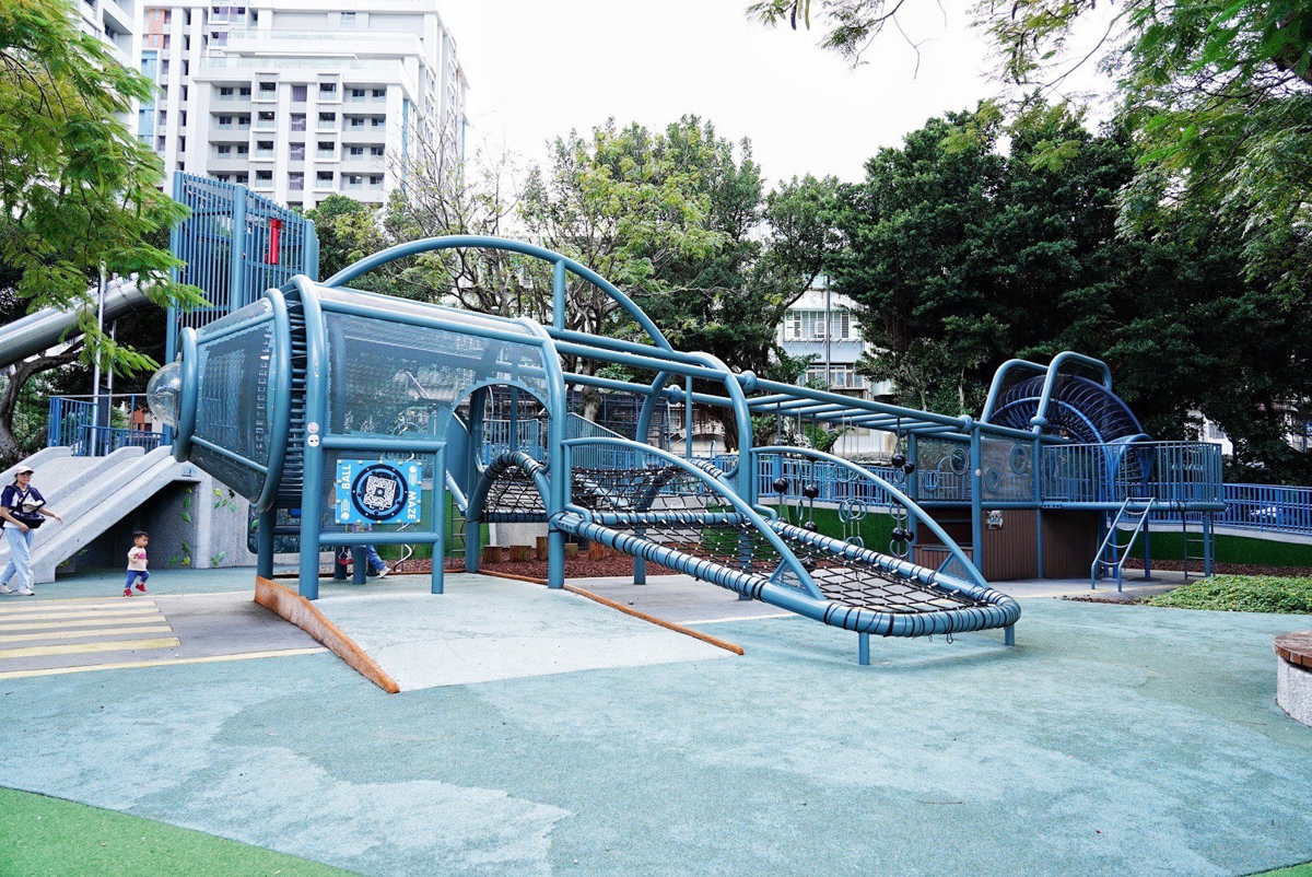 青年公園