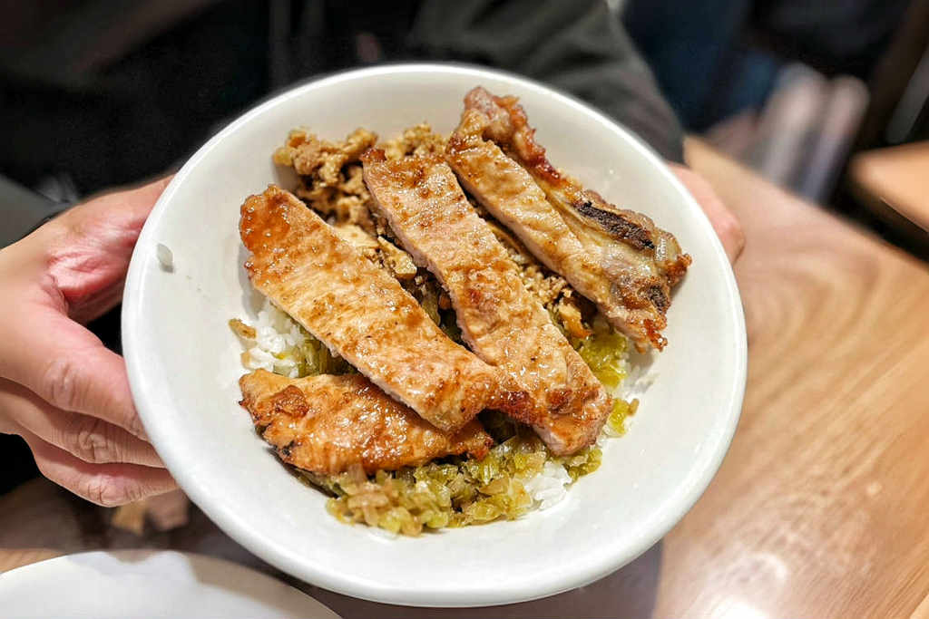 黑殿飯店