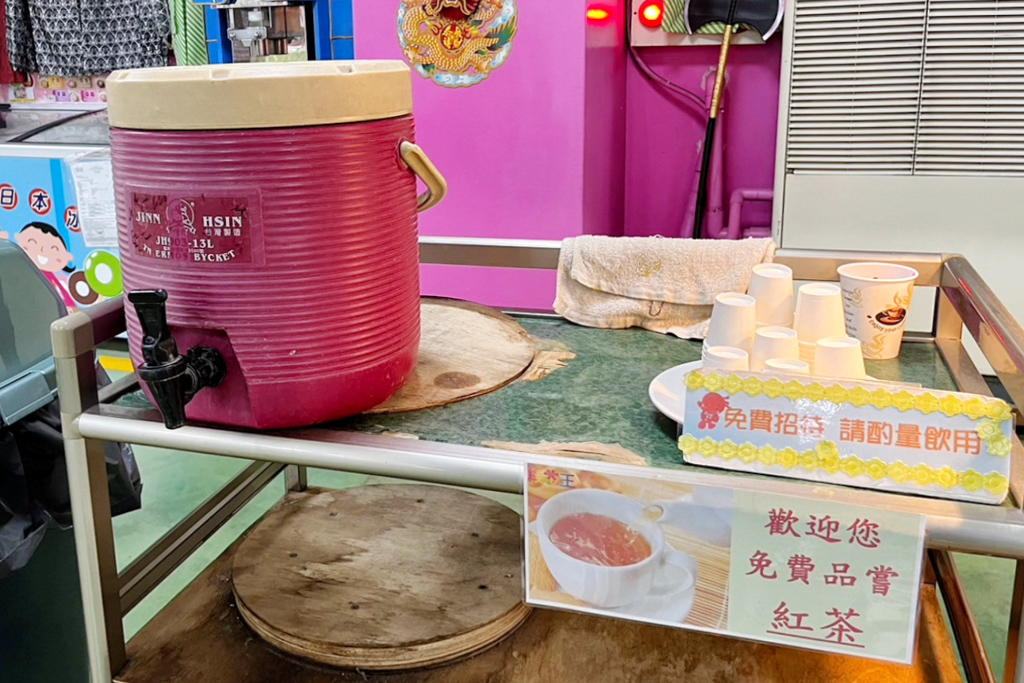 緞帶王觀光工廠, 觀光工廠,彰化景點,免費景點,免門票,親子景點,緞帶王觀光工廠,免費DIY,緞帶染色,清倉緞帶,亞洲首座緞帶觀光工廠