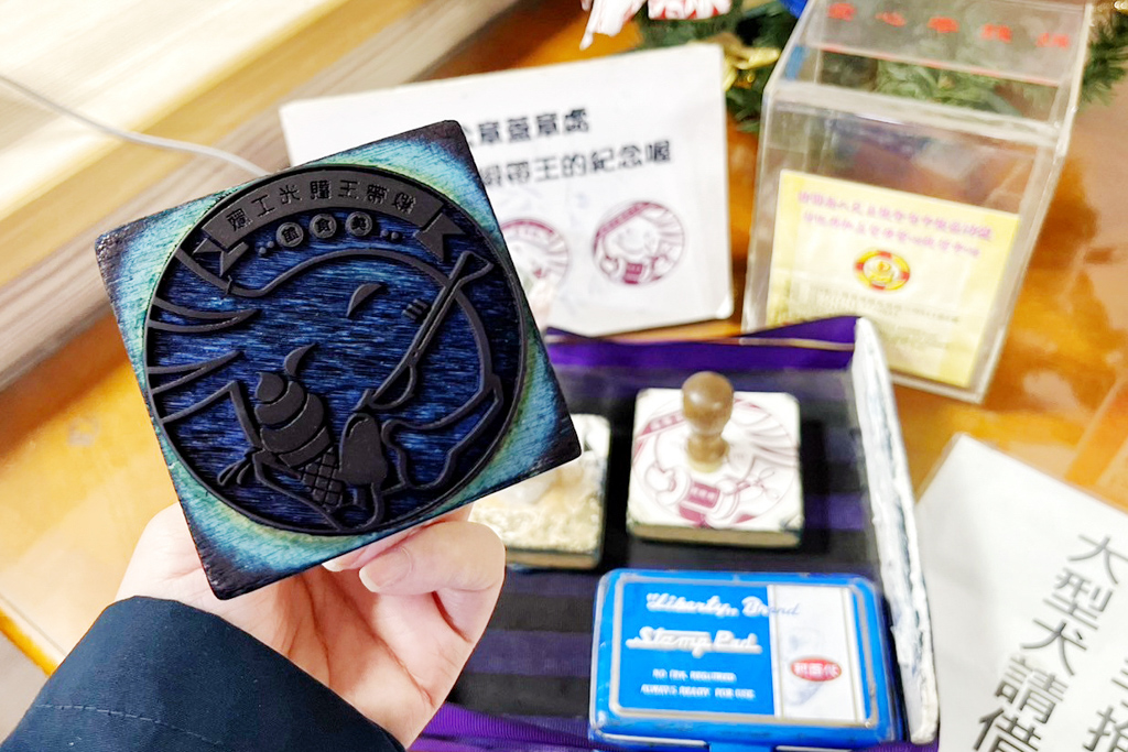 緞帶王觀光工廠, 觀光工廠,彰化景點,免費景點,免門票,親子景點,緞帶王觀光工廠,免費DIY,緞帶染色,清倉緞帶,亞洲首座緞帶觀光工廠