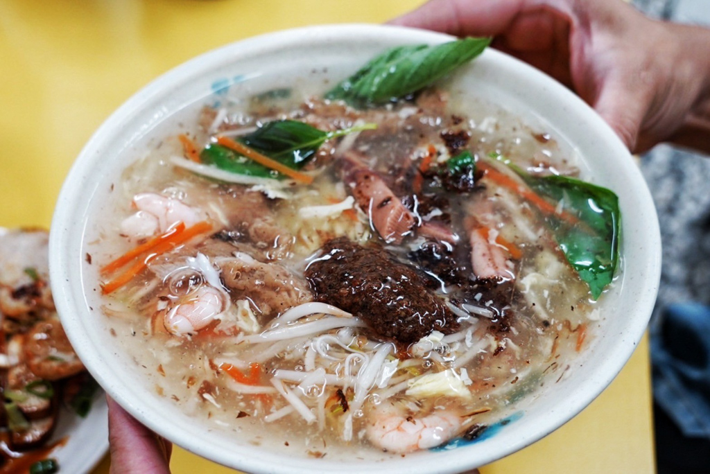 台中正老牌魷魚羹