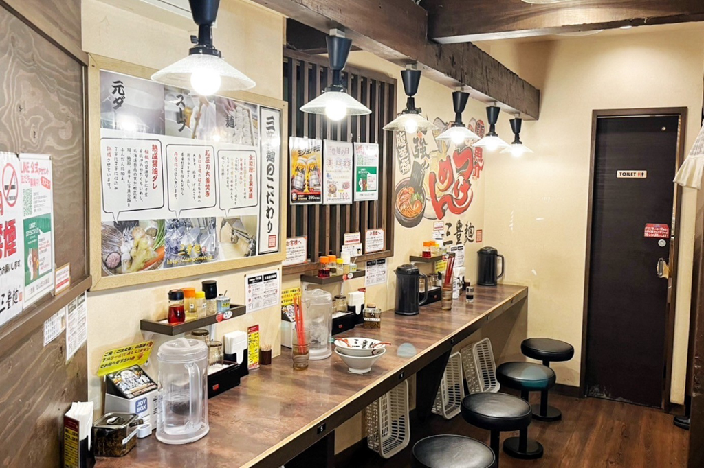 日本美食,日本大阪美食,大阪日本橋,日本橋美食,三豐麺難波日本橋店,三豐麺,日本拉麵,拉麵店,半熟蛋豬骨白湯拉麵,辣味豬骨拉麵 日本美食,日本大阪美食,大阪日本橋,日本橋美食,三豐麺難波日本橋店,三豐麺,日本拉麵,拉麵店,半熟蛋豬骨白湯拉麵,辣味豬骨拉麵