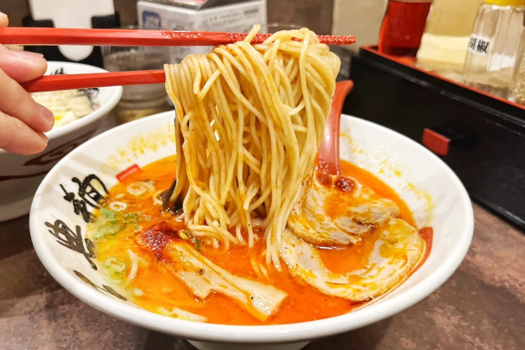 日本美食,日本大阪美食,大阪日本橋,日本橋美食,三豐麺難波日本橋店,三豐麺,日本拉麵,拉麵店,半熟蛋豬骨白湯拉麵,辣味豬骨拉麵 日本美食,日本大阪美食,大阪日本橋,日本橋美食,三豐麺難波日本橋店,三豐麺,日本拉麵,拉麵店,半熟蛋豬骨白湯拉麵,辣味豬骨拉麵