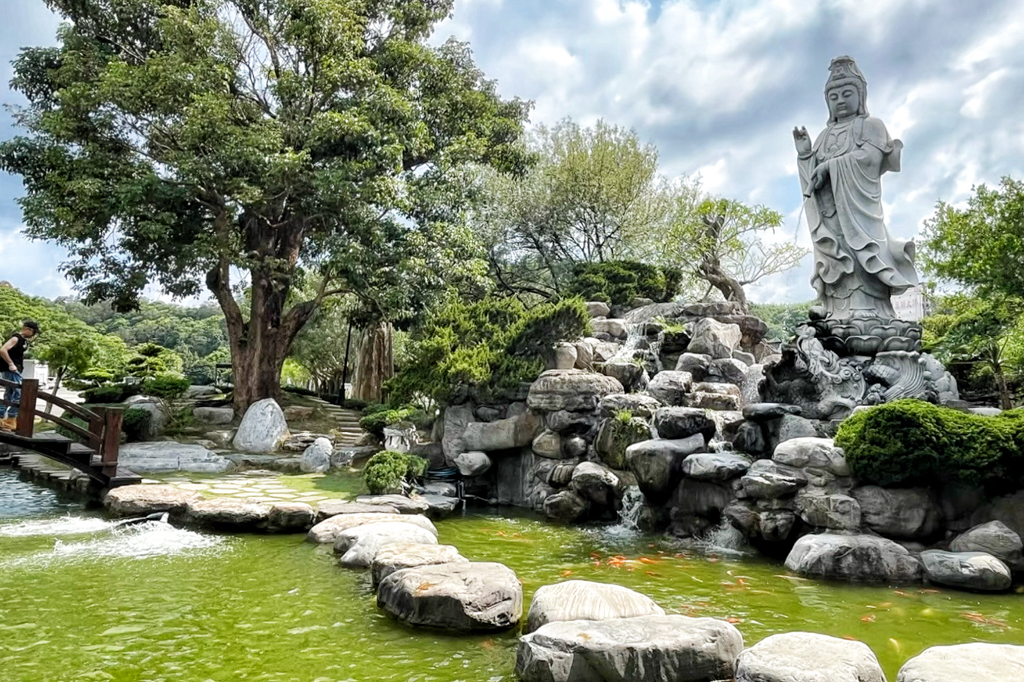 佛頂山朝聖寺