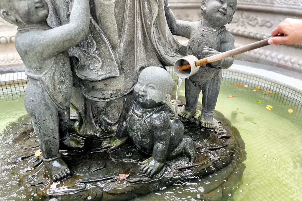 佛頂山朝聖寺,走春景點,苗栗景點,三義景點,三義美食,三義好玩,三義公廟,拜拜景點,