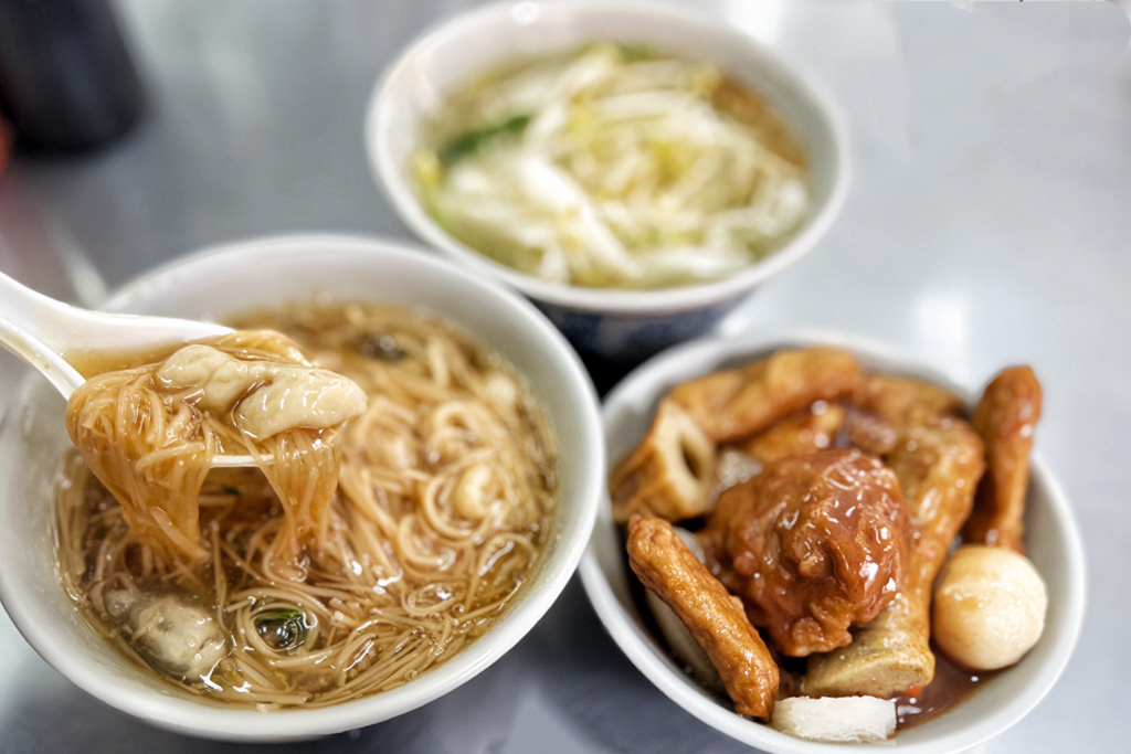 大廟口美濃粄條蚵仔麵線