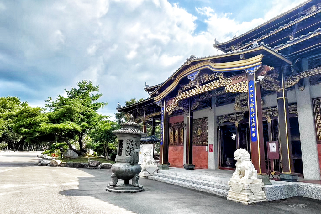 佛頂山朝聖寺