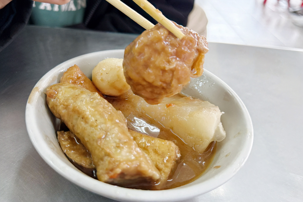 大廟口美濃粄條蚵仔麵線