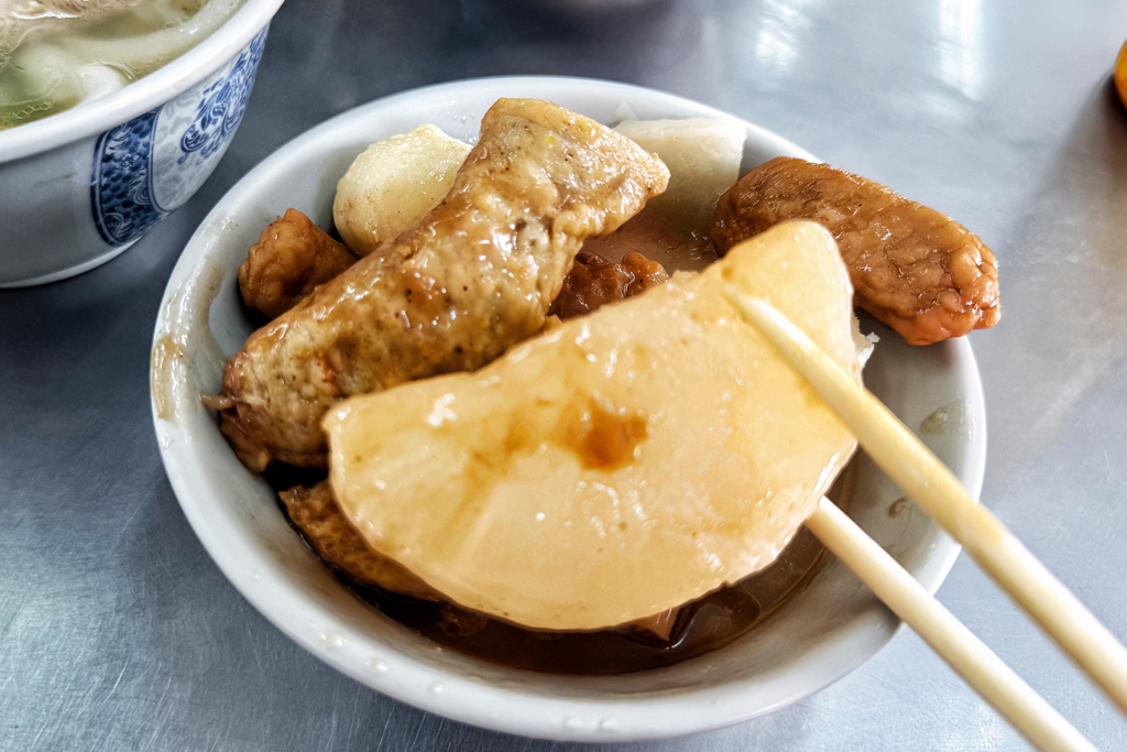 大廟口美濃粄條蚵仔麵線
