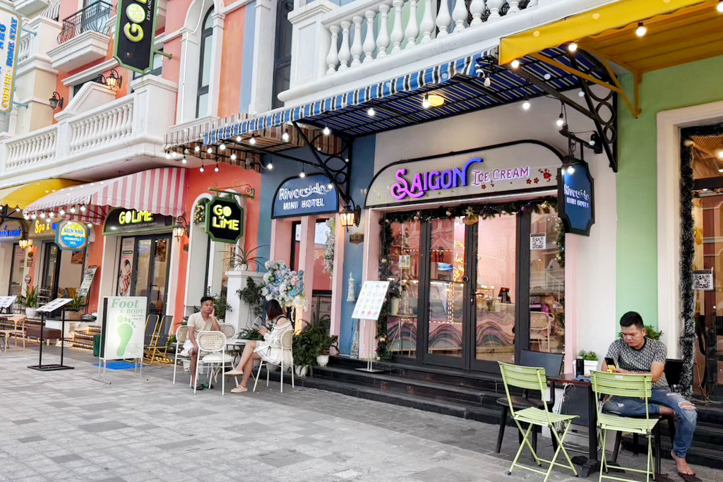 越南富國島美食,富國島小吃,Saigon Ice Cream Grand World Phú Quốc,冰淇淋,富國島大世界,富國島景點,越南自由行,抹茶冰淇淋,Saigon Ice Cream,西貢冰淇淋,椰子冰淇淋,