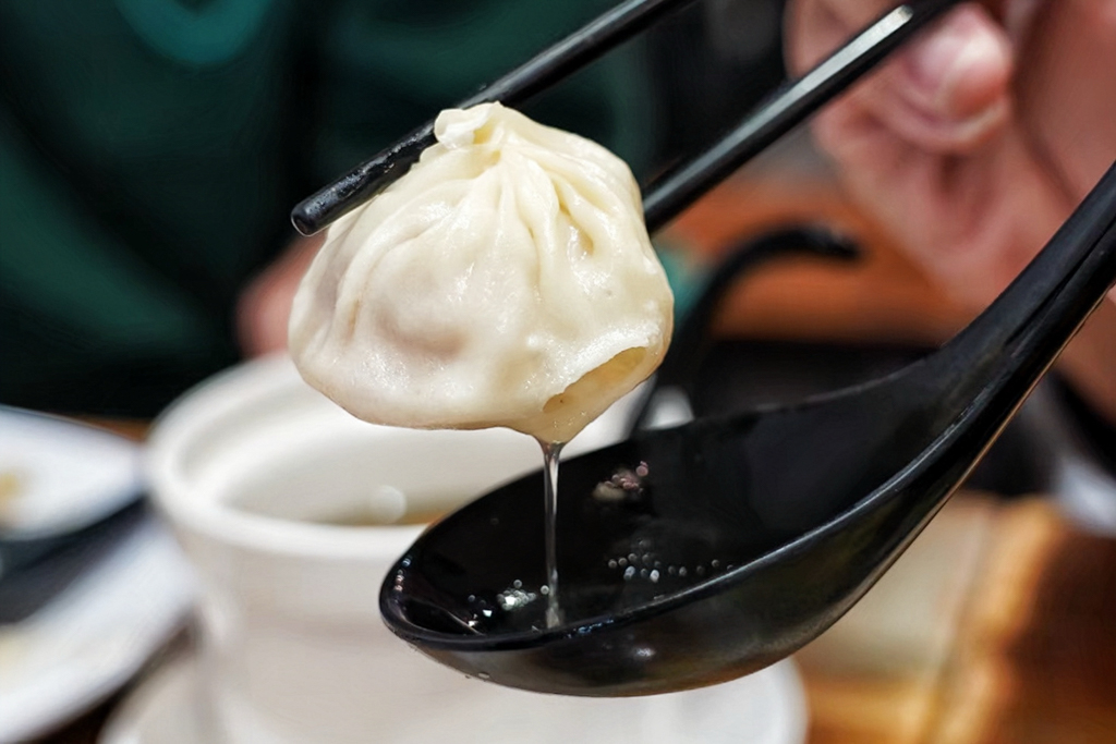 饕之鄉李姐的店,台中美食,台中小吃,小籠湯包,炒飯,台灣小吃,湯包,牛肉捲餅,牛肉麵,李姐的店
