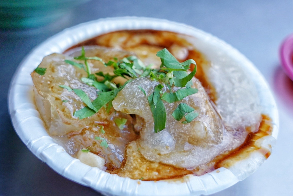 正東山肉圓,台中美食,台中小吃,台灣小吃,酥皮肉圓,脆皮肉圓,肉圓,黑輪,肉羹麵,麻辣肉圓,麻醬麵,麻辣麵,