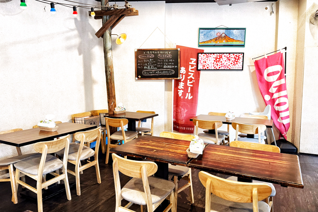 RIRIcafe’ 儷儷點點行餐酒館