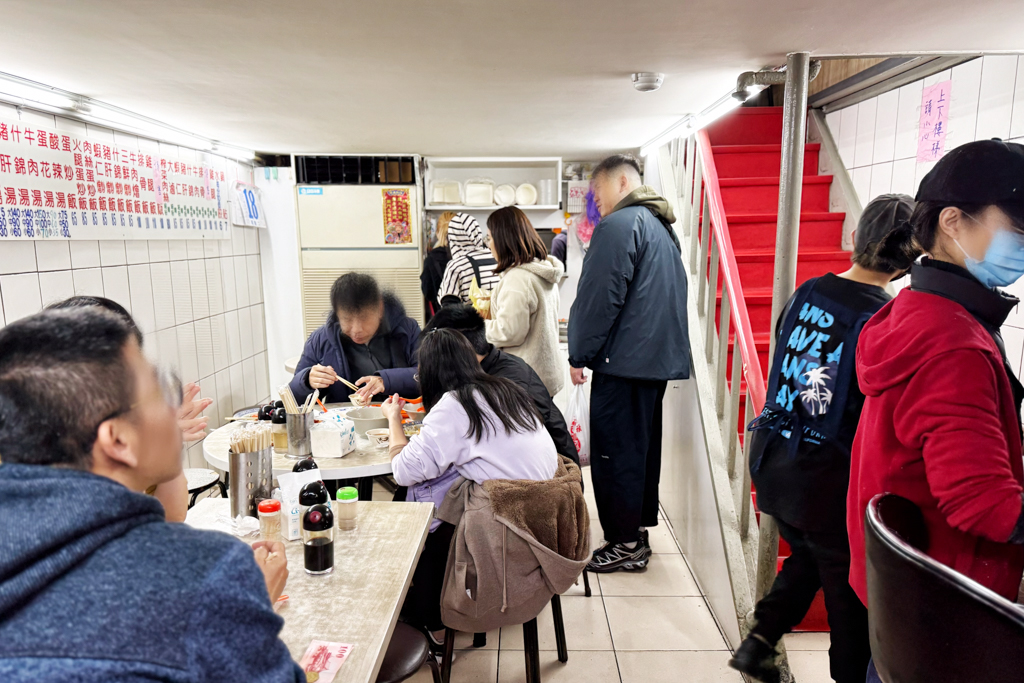店小二