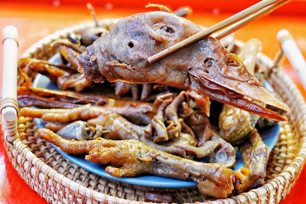 追蕾醬香黑鴨 