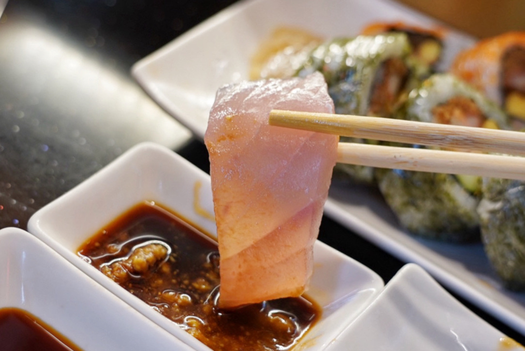 丸隆生魚行