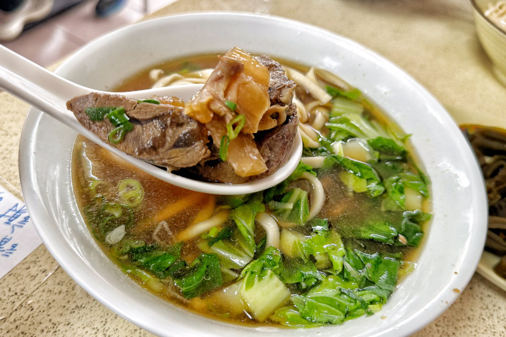 佳香牛肉麵