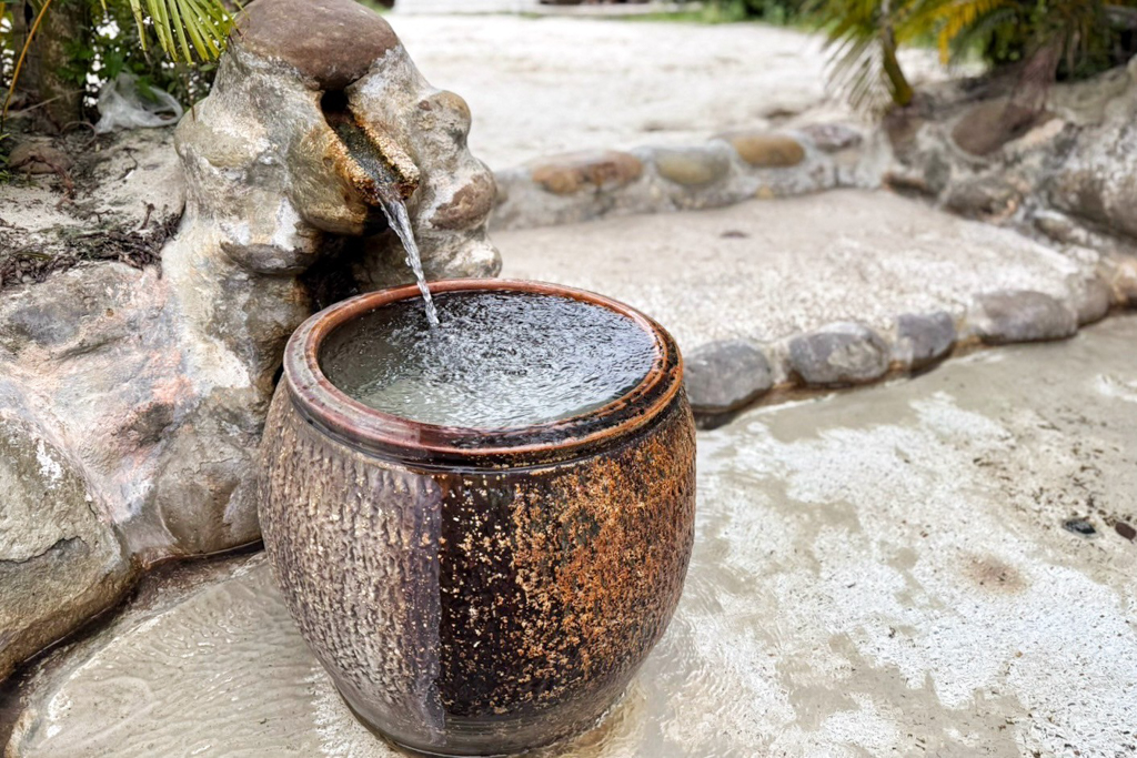 石湯溫泉