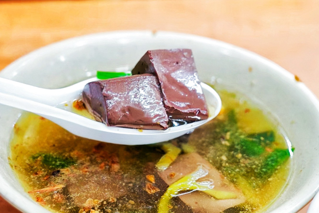 民主火雞肉飯,嘉義美食,嘉義雞肉飯,嘉義小吃,台灣小吃,嘉義好玩,嘉義景點,嘉義老字號,雞肉飯,雞片飯 民主火雞肉飯,嘉義美食,嘉義雞肉飯,嘉義小吃,台灣小吃,嘉義好玩,嘉義景點,嘉義老字號,雞肉飯,雞片飯