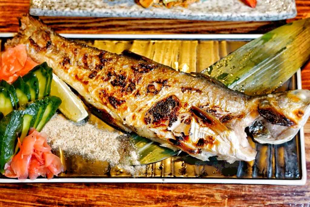 小料理食事処
