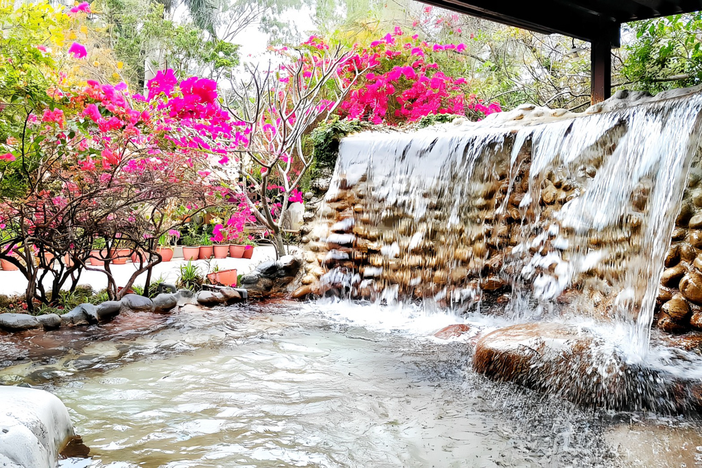 苗栗大湖溫泉,石湯溫泉,泡湯,湯屋,石湯溫泉,苗栗泡湯,湯池,大眾池,大湖泡湯,SPA泡湯