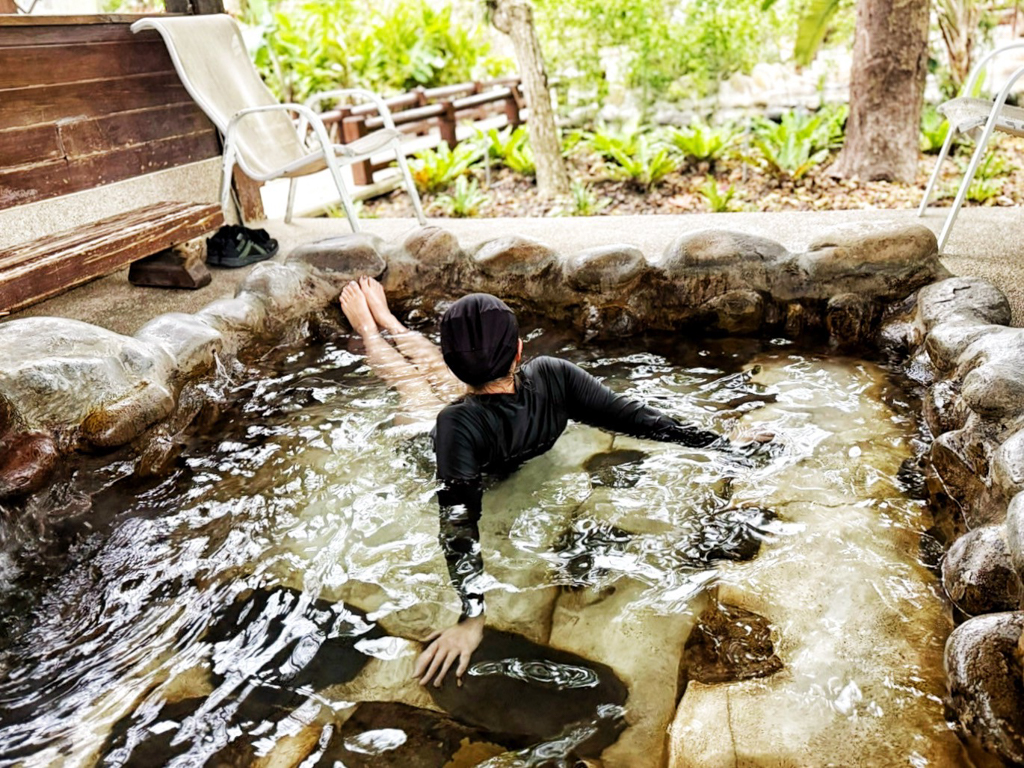 石湯溫泉