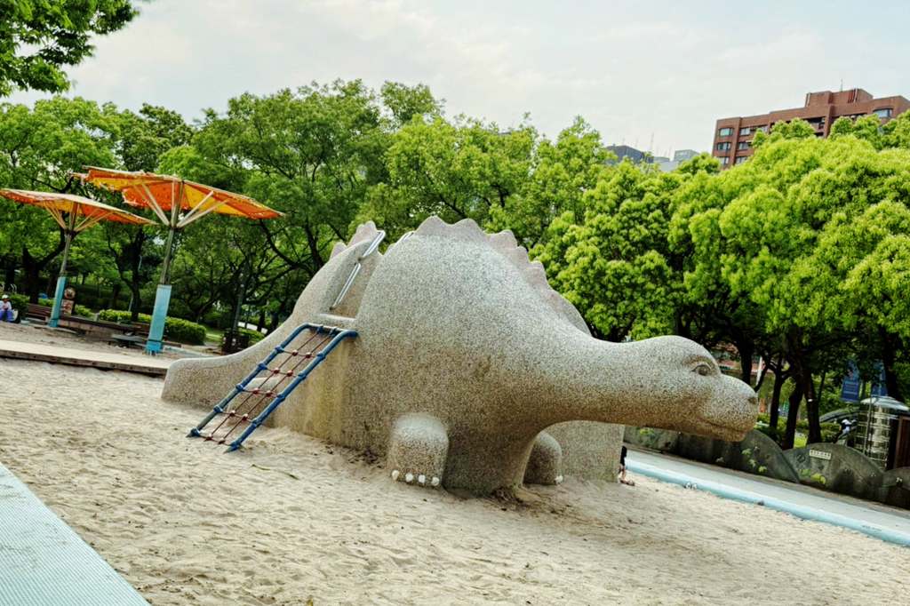 台北杜鵑花季,大安森林公園,免費景點,公園,兒童公園,台北市景點