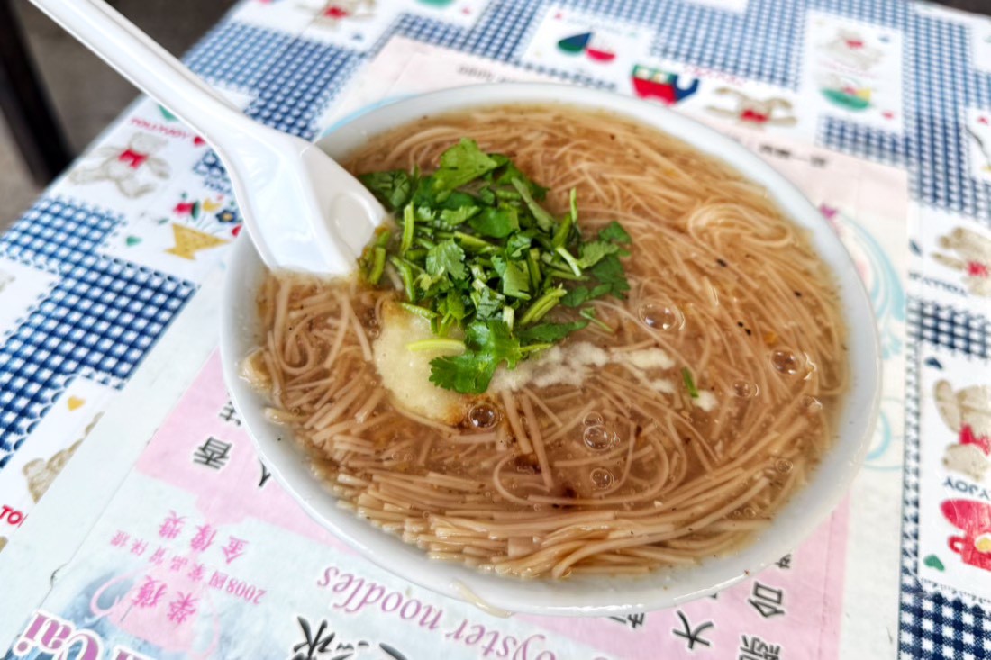 乾蚵仔,台灣小吃,大腸蚵仔麵線,龜山美食,龜山蔡