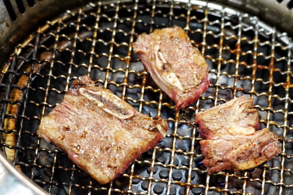 三柒燒肉