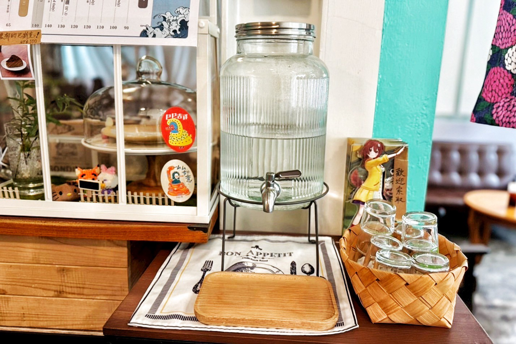 泊堂眷村咖啡店,桃園美食,桃園好吃,龜山美食,龜山小吃,龜山甜點,手作剉冰,黑咖啡,咖啡,培茶奶蓋冰