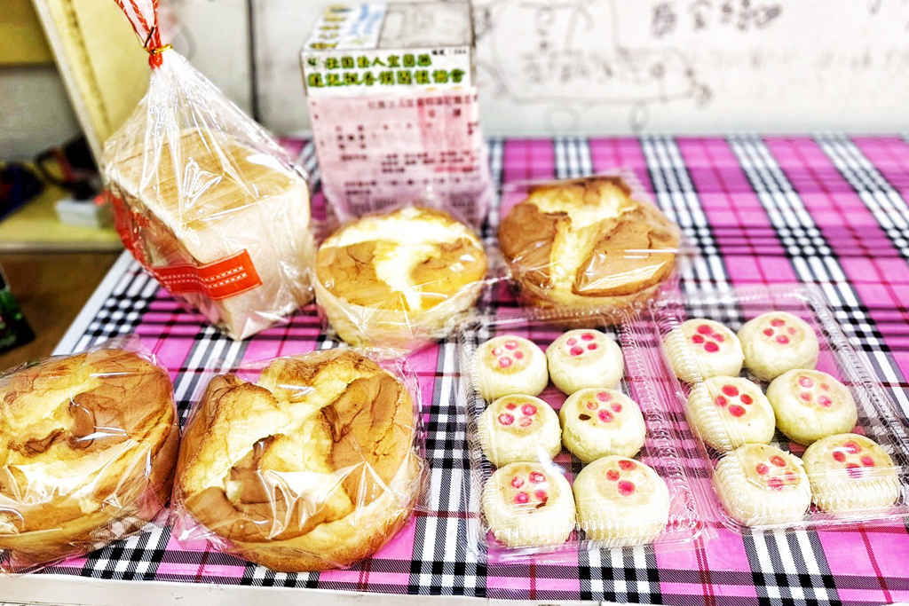 美香齋雞蛋吐司,宜蘭美食,宜蘭礁溪,礁溪美食,礁溪小吃,礁溪吐司,葡萄雞蛋糕吐司,火腿起司吐司